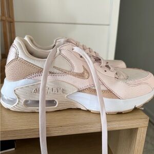 Nike Women's Air Max Light Pink Sneakers